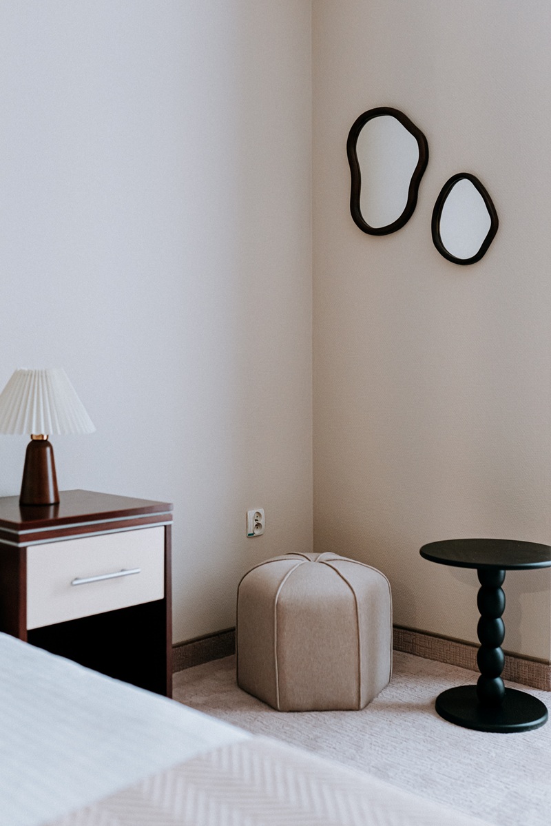 Hotel w Brzesku - łóżko